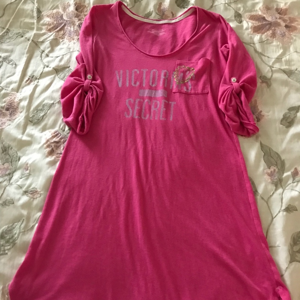 Victoria’s Secret Lightweight nightshirt